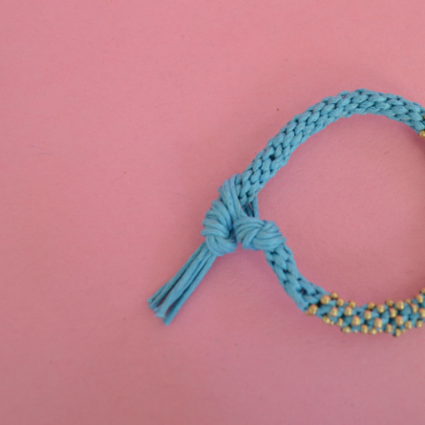 Add beads to kumihimo braids