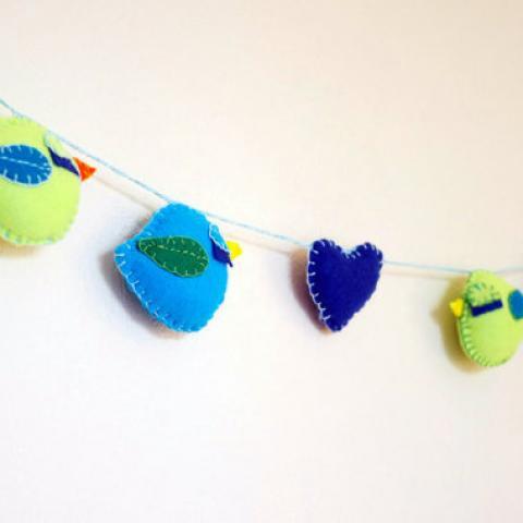 Nursery garland