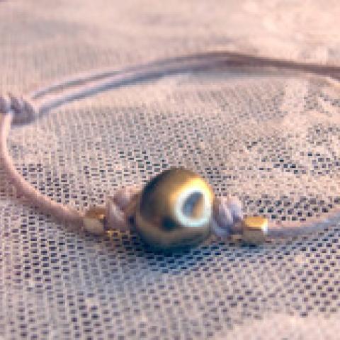 Sliding Knot Friendship Bracelet Tutorial