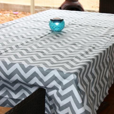 20 Minute Table Cloth