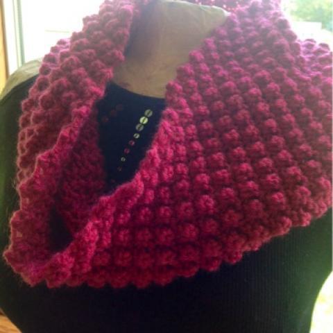 Raspberry Cowl pattern