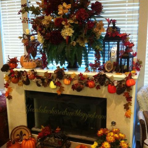 Pumpkins & Pine Cones Fall Garland Mantel