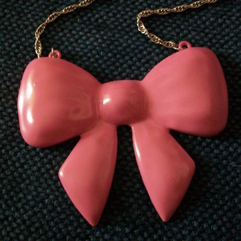 TUTORIAL: Give a new look to old jewelry | Queen Lila-royalty cr