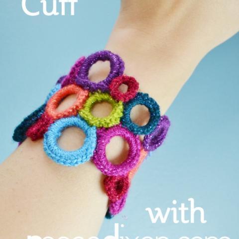 Crochet circle cuff