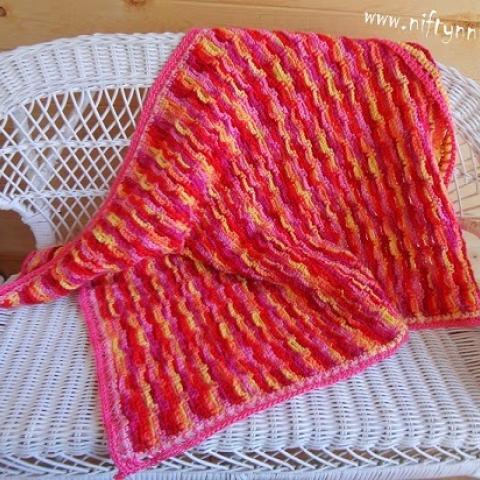 Chains In Line Blanket