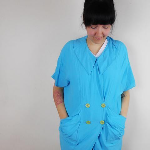 TUTORIAL: Save a bleach stained shirt with embroidery!