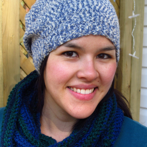 DIY: Beginner's Crocheted Infinity Scarf and Free Pattern | Kiku