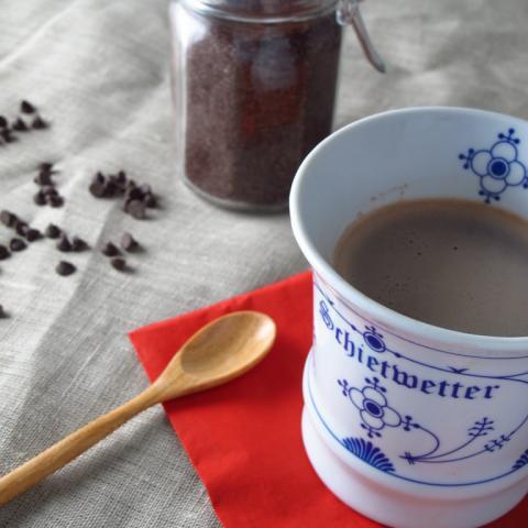 DIY: Hot Chocolate Mix | Kiku Corner