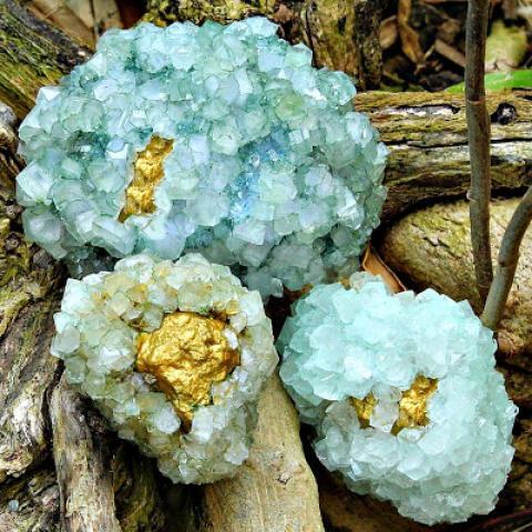Golden Geodes