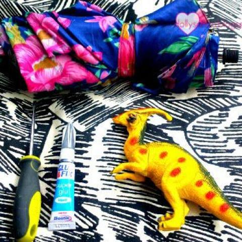 JURASSIC WORLD INSPIRED DINOSAUR UMBRELLA DIY