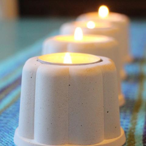 Jelly pot candle holders