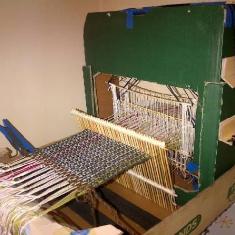 How to make 4-shaft weaving loom from recycled materials - no to