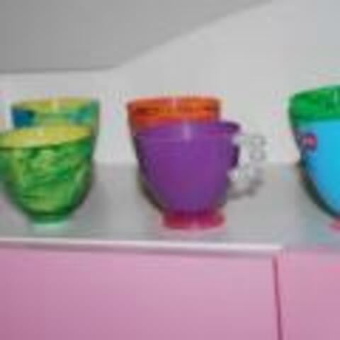 Plastic Egg Tea Cups