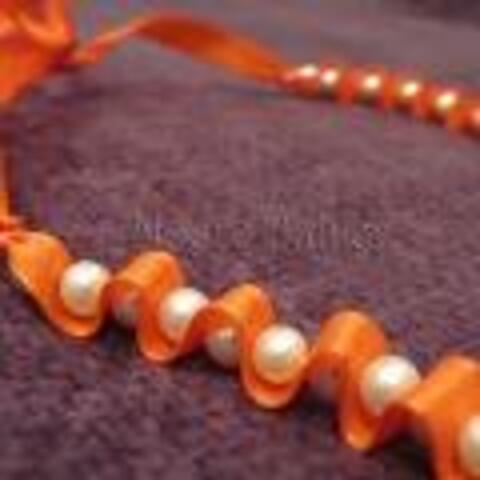 Ribbon & Pearl Necklace