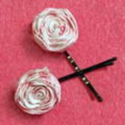 Flower Bobbie Pins