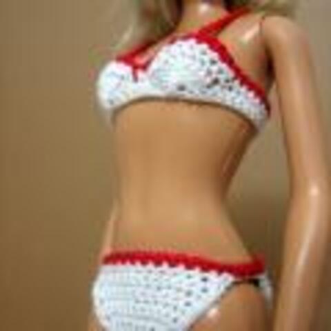 How to crochet Bikini top for Barbie doll