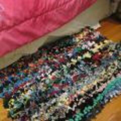 The Ultimate No Sew Scrapbuster Rug