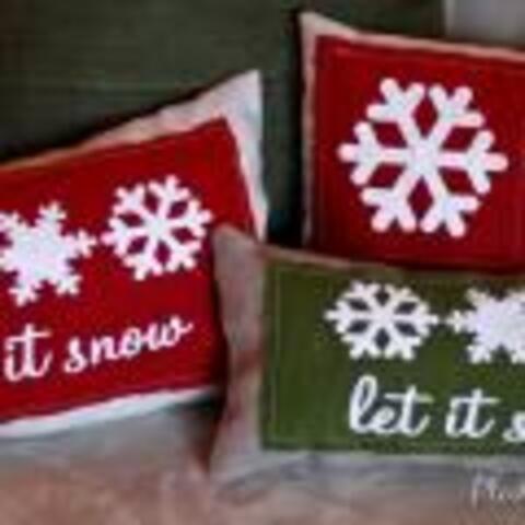 Burlap Stenciled Christmas Pillows