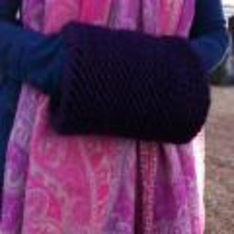Knit Muff