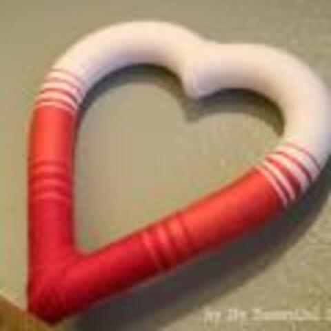 Pink Ombre Heart Wreath