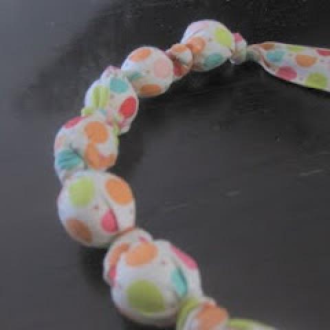 Knotted Fabric Necklace Tutorial