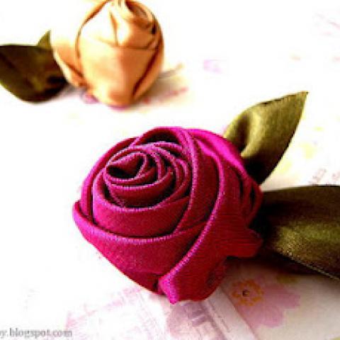 Vintage fabric rose tutorial