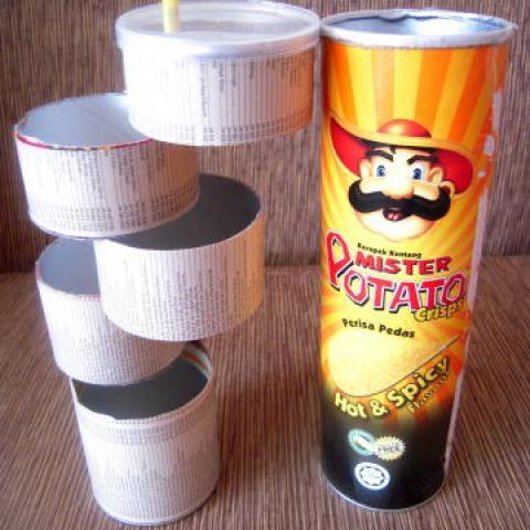 Pringles' tube to Rotatable Layered Jewelry Box
