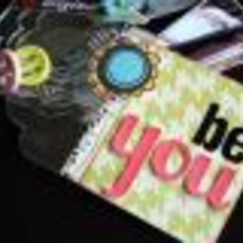 Hybrid Scrapbooking Tutorial - Mini Album