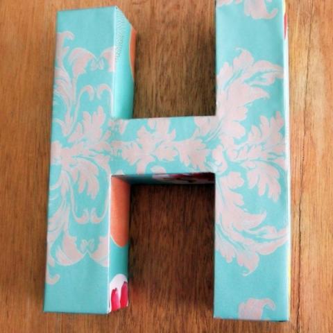 How to Make a 3D Letter of Paper