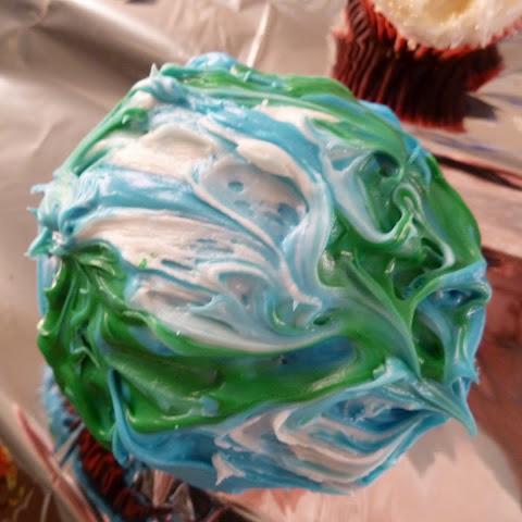 Solar System Cupcakes