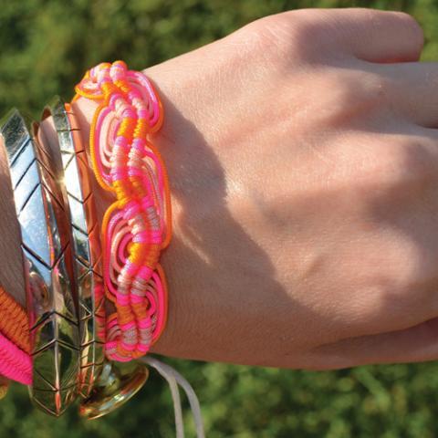 Wavy Friendship Bracelet