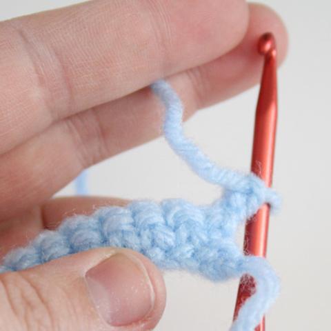 How to Crochet a Single Stitch   Easy Gift Idea for Beginning Ho