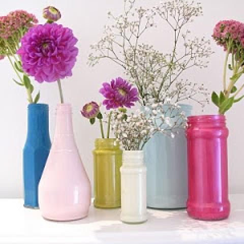 DIY: Glass Painted Bottles