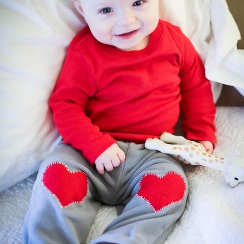 DIY heart knee patch baby pants
